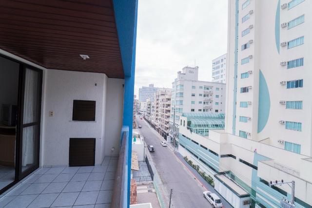 Apto 3 Dormitórios, bem localizado, mobiliado, ótimo histórico de locação de temporada - Foto 16