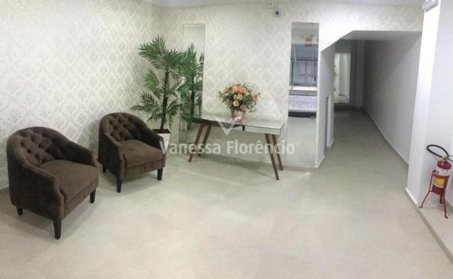 Frente para 2 Avenida Mobiliado Apartamento com Terraço 03 Quartos sendo 01 Suíte - Foto 8
