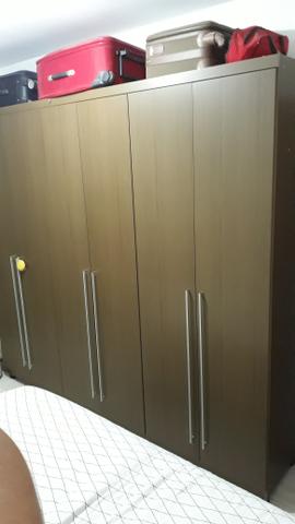 Vendo um guarda roupa de casal - Foto 2
