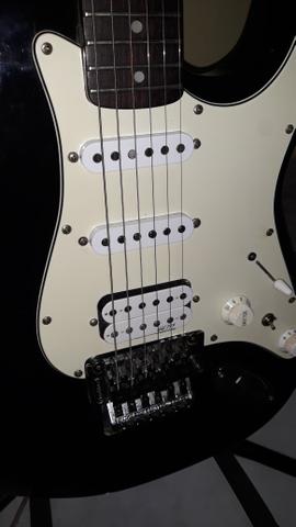 Squier Fat Strat Coreana com Floyd Rose II e captação Malagoli - Foto 3