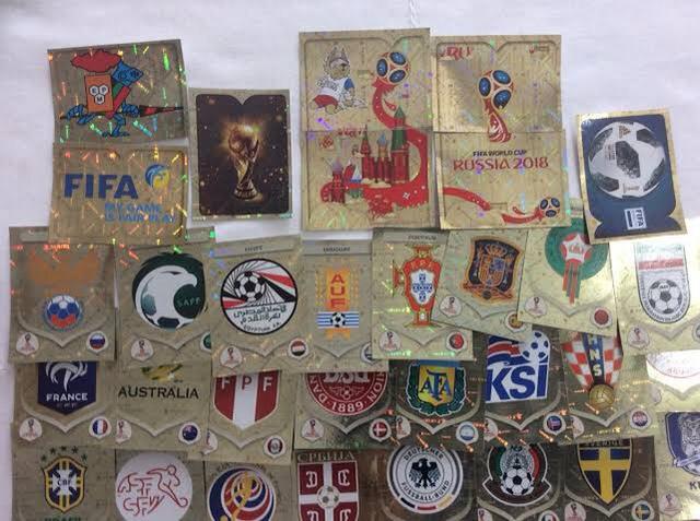 Figurinhas brilhantes copa 2018