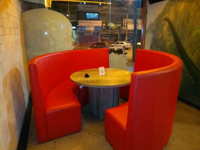 Poltronas SEMI-CIRCULO e Mesa - Foto 2