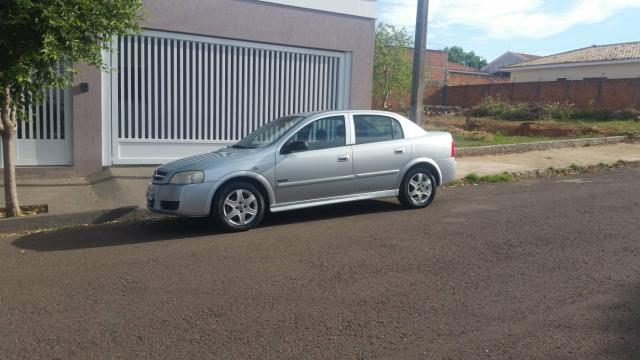 Astra Sedan Advantage 2.0 2008/2009 - Foto 3