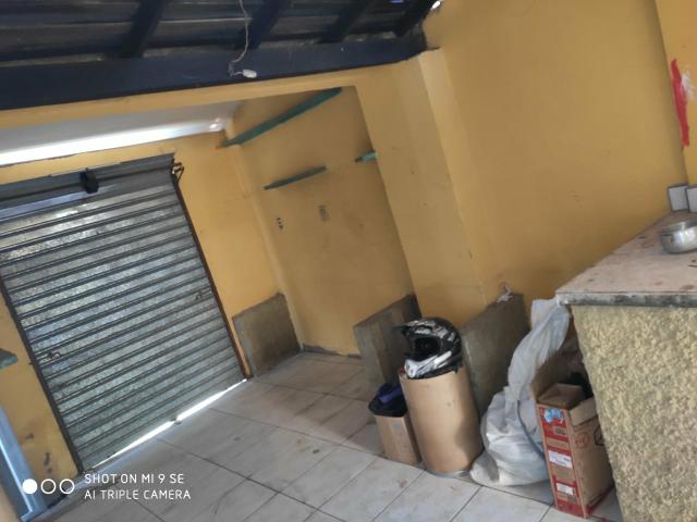 Vendo ou troco por carro casa na rua Fausto Bastos ! - Foto 6