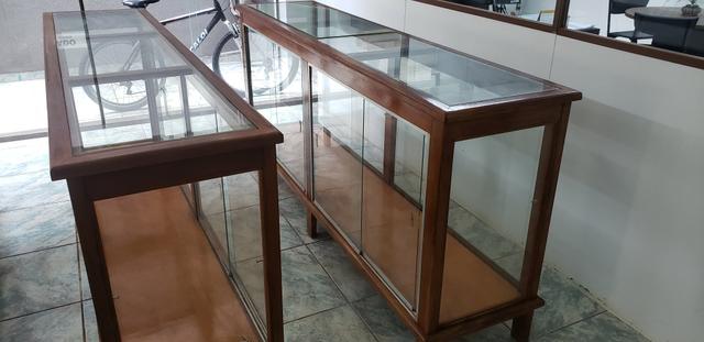 Balcão Vitrine de vidro