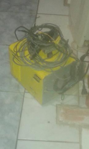 Por motivo de viagem vendo LIXADEIRA MÁQUINA DE SOLDA E UMA ROÇADEIRA ZERADA NO PLÁSTICO - Foto 3