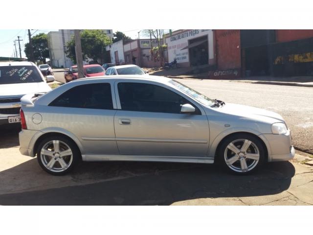 GM - CHEVROLET ASTRA COMFORT 2.0 MPFI FLEXPOWER 8V 3P - Foto 2