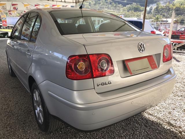 Polo sedã 1.6 comfortline 2009 - Foto 4