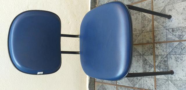 Cadeira Executiva Fixa no Courvin Azul - Foto 3