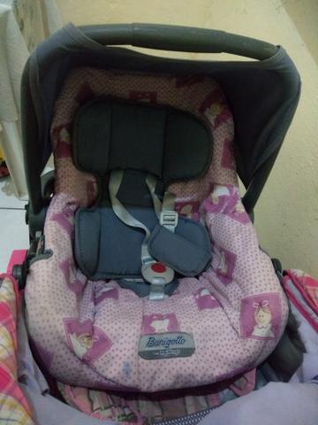 Bebê conforto feminino