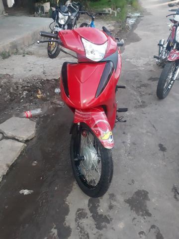 Vendo ou troco por carro - Foto 4
