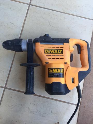 Martele Dewalt D25602K - 220V