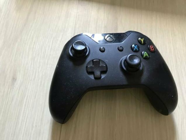 X box one 500gb r$800 ( somente venda) - Foto 2