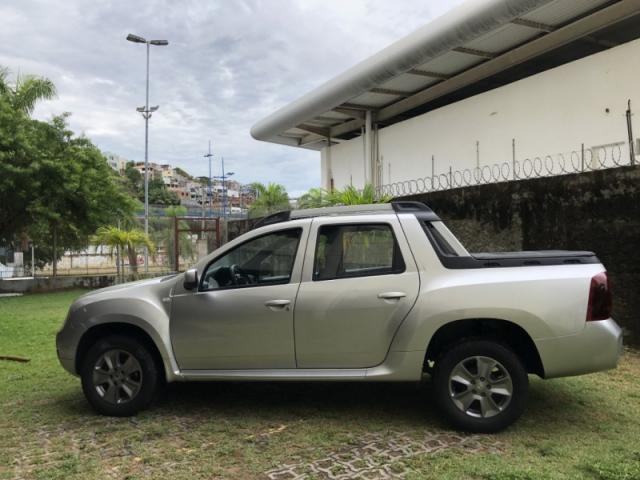 RENAULT DUSTER OROCH 2.0 16V FLEX 2016 - Foto 2