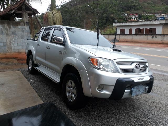 Toyota Hilux 2008 srv 4x4 diesel 3.0