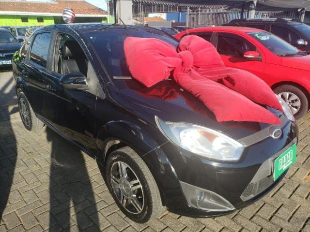Ford Fiesta Sedan SEDAN 1.6 8V FLEX 4P - Foto 4