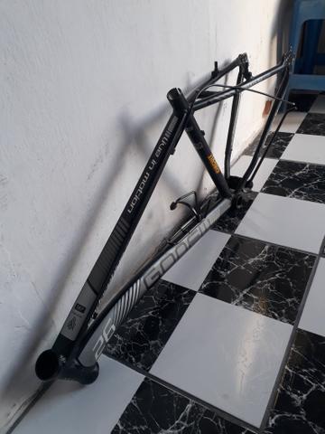 Quadro gonew.
