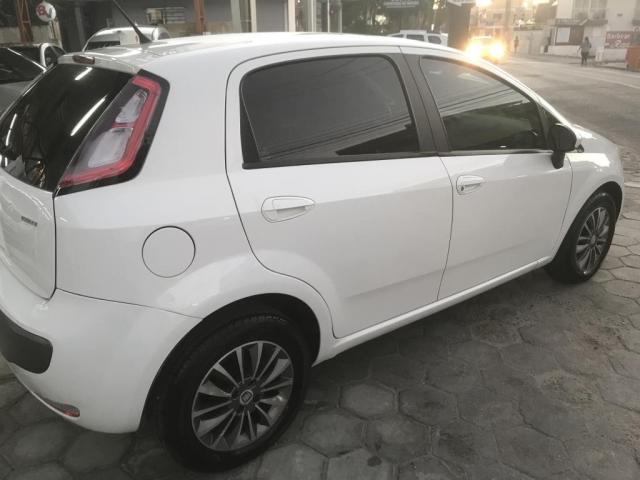 Punto Essence 1.6 Flex 16V 5p - Foto 5