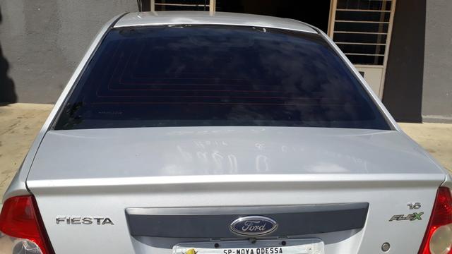 Fiesta Sedan 2007 - Foto 6