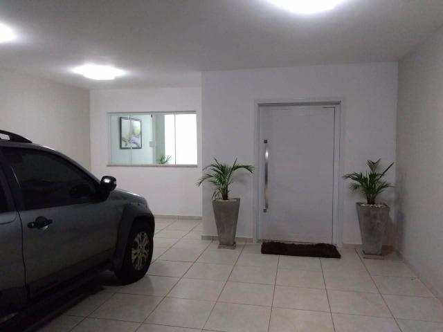 Residência com piscina área central - Foto 2