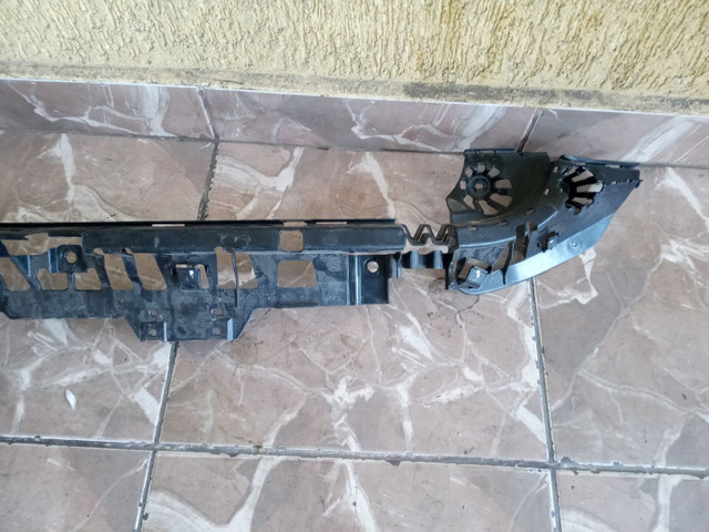 Guia do parachoque traseiro Bmw 116i 118i 1.6 turbo 2013/2015 - Foto 2