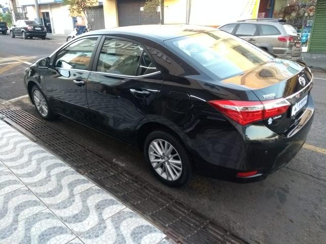 Toyota/Corolla ALTIS 2015 Top Novíssimo (JR VEÍCULOS) - Foto 8