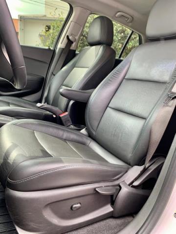 CHEVROLET TRACKER LTZ 1.8 AUTOMÁTICA - Foto 8