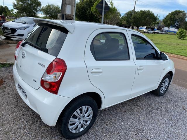 Etios EX 1.3, 15-16 Completo - Foto 9