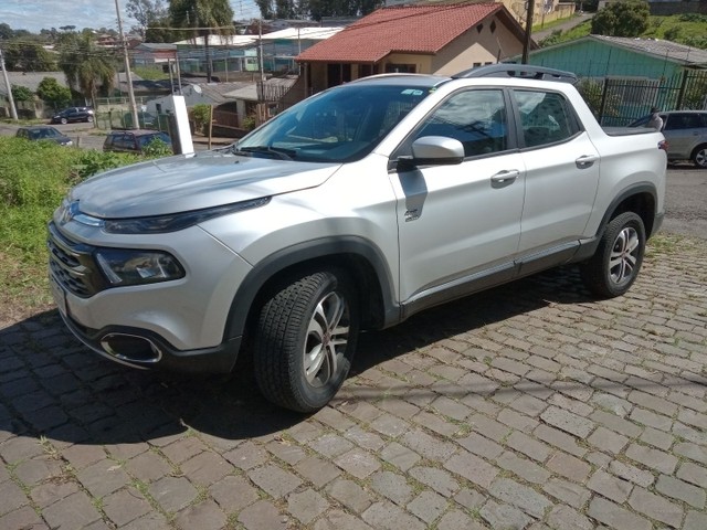 FIAT TORO 2.0 DIESEL 4X4 FREEDOM
