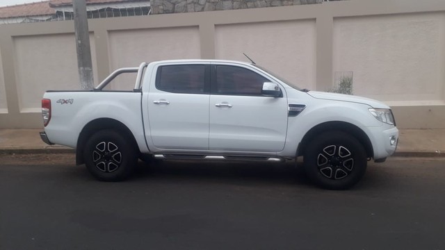 VENDE-SE RANGER 2014 XLT