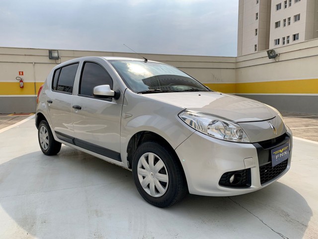 SANDERO 1.0 EXPRESSION + COMPLETO 2013