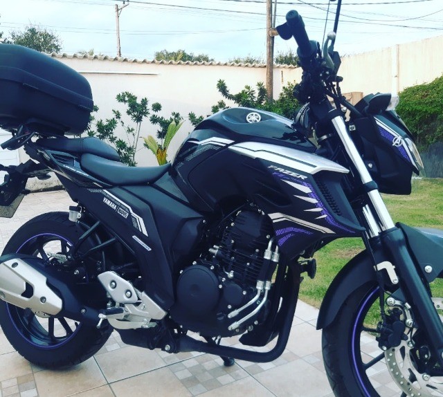 YAMAHA FAZER 250 PANTERA NEGRA EDIÇÃO ESPECIAL