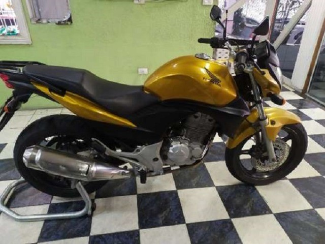 HONDA CB 300R 2010