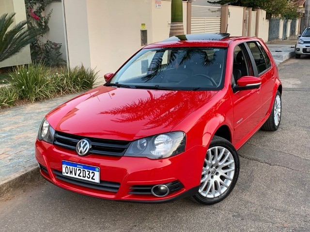 VOLKSWAGEN GOLF 2.0 SPORTILINE 8V FLEX 4P AUTOMÁTICO