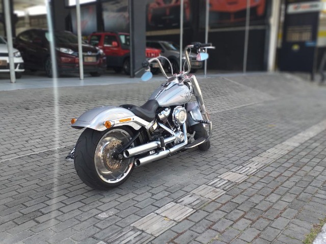 HARLEY DAVIDSON SOFTAIL FAT BOY