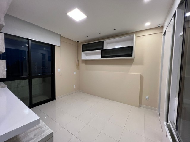 Apartamento para aluguel possui 200 metros quadrados com 3 quartos em Ponta Negra - Manaus - Foto 19