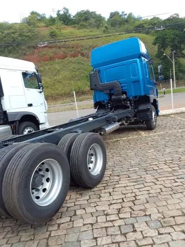 Caminhao DAF CF 300 truck 2022 (1400km)zero!!!