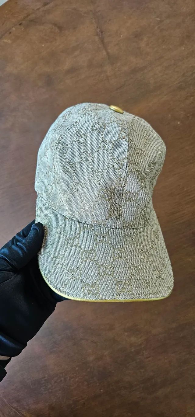 Chapéu Gucci Fios de Ouro 