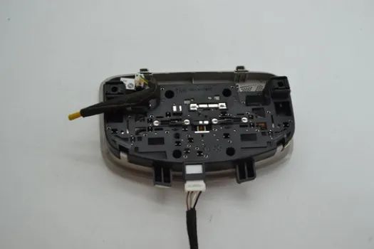 Luminaria Luz Cortesia Teto Hyundai Hb20s 2020 2021 Original - Foto 5