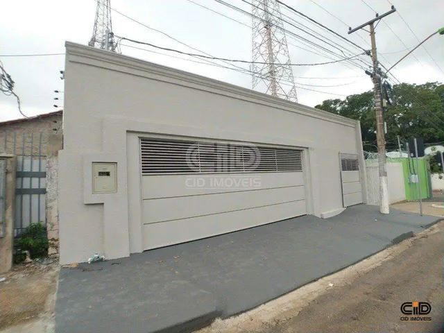 Casa Comercial com área de 193m², próximo ao Hospital Júlio müller