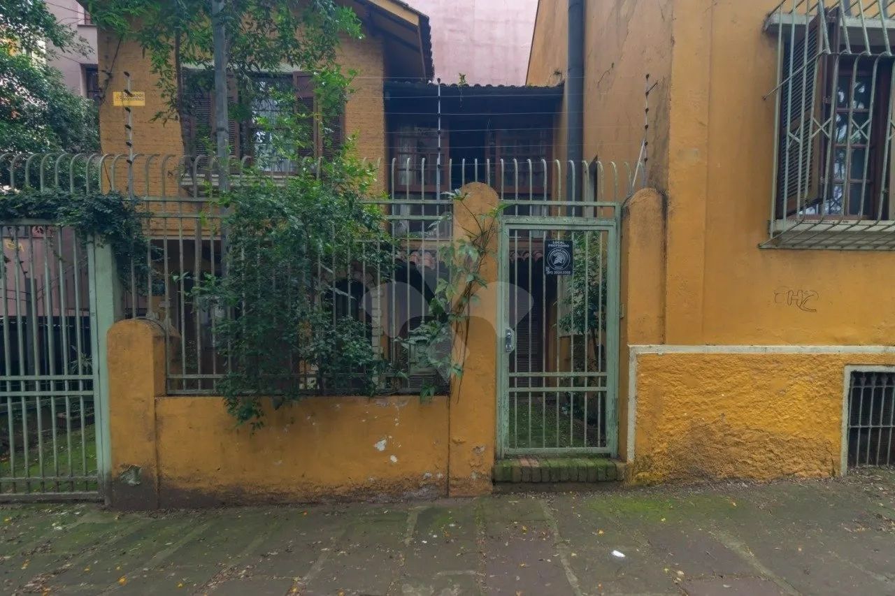 PORTO ALEGRE - Casa Padrão - Moinhos de Vento