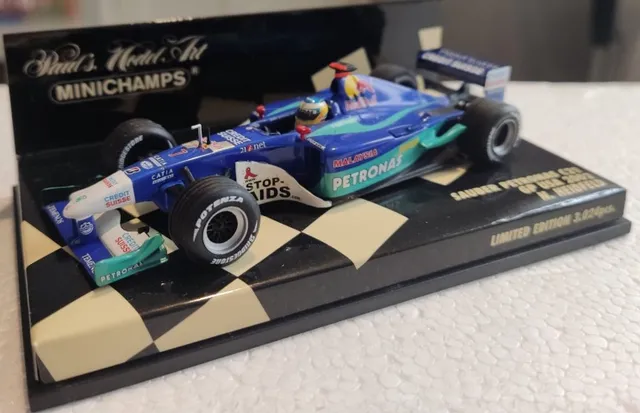 Miniatura Toyota F1 Debut 2002 Australia Gp Mika Salo Minichamps 1