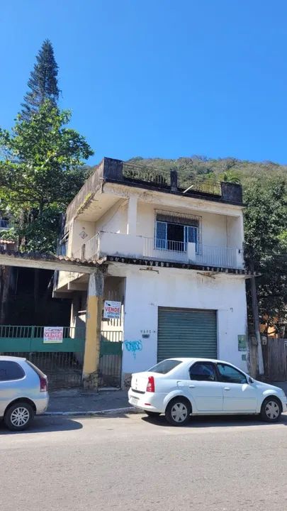 Carmen Imoveis Vende Loja comercial com Casa Praia do Saco