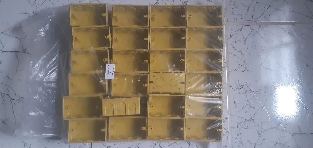 Caixas de passagem para instalação elétrica - novas - Foto 2