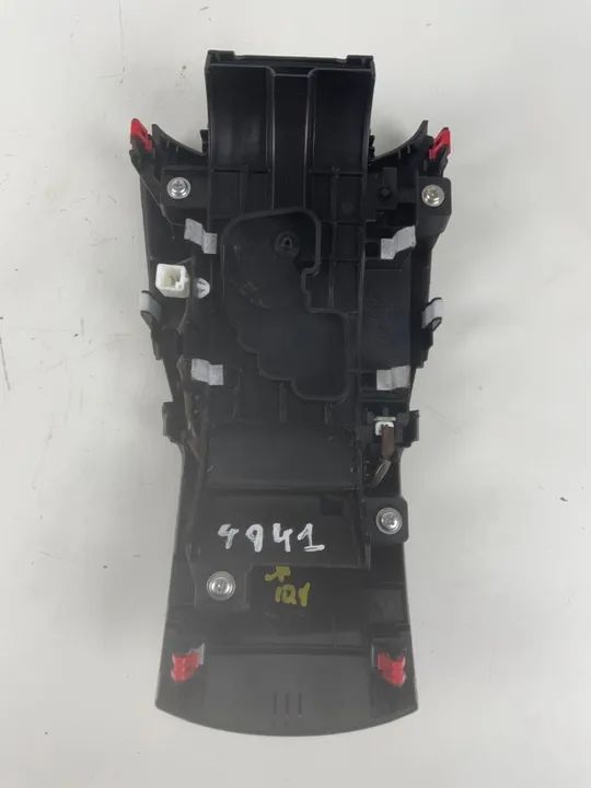 Acabamento Moldura Trambulador Toyota Yaris 2020 - Foto 2