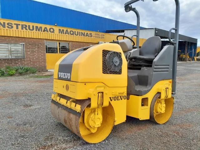 Rolo compactador volvo dd16 ano 2012