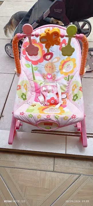 Cadeira Fisher price funcionando 