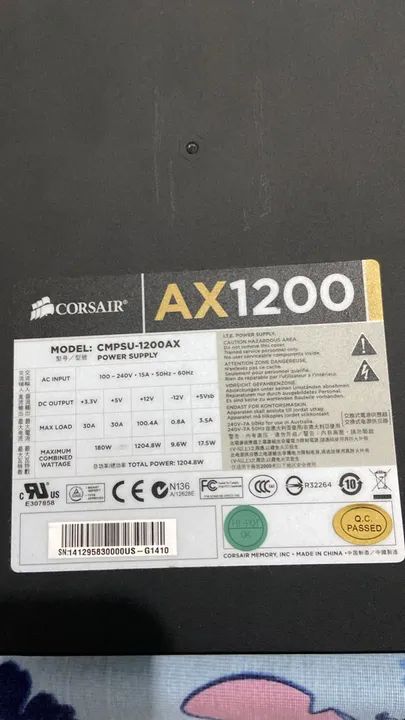 Fonte 1200W 80 Plus Gold 