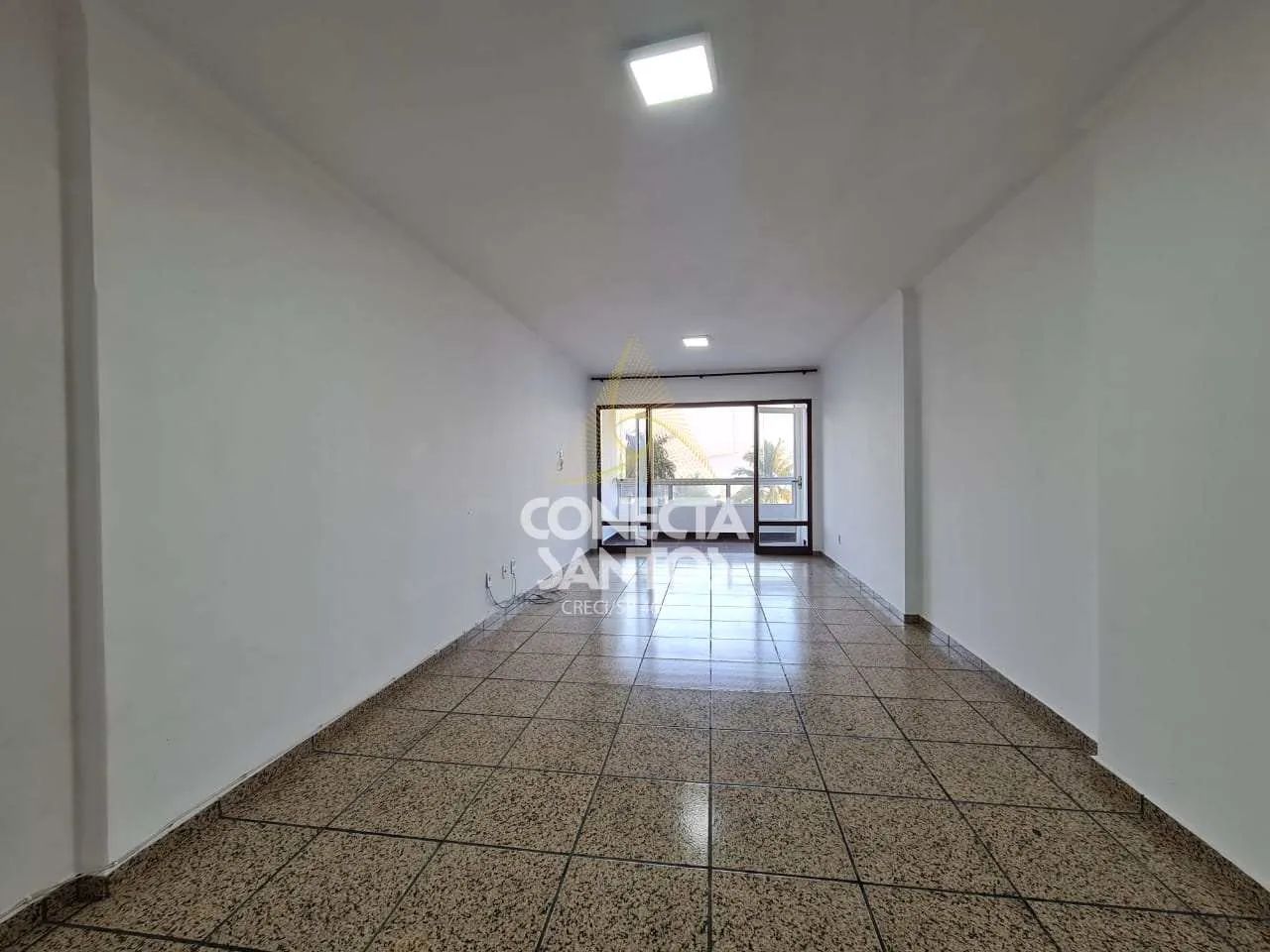 Apto frente a praia com 3 dorms, Itararé Cod: 49