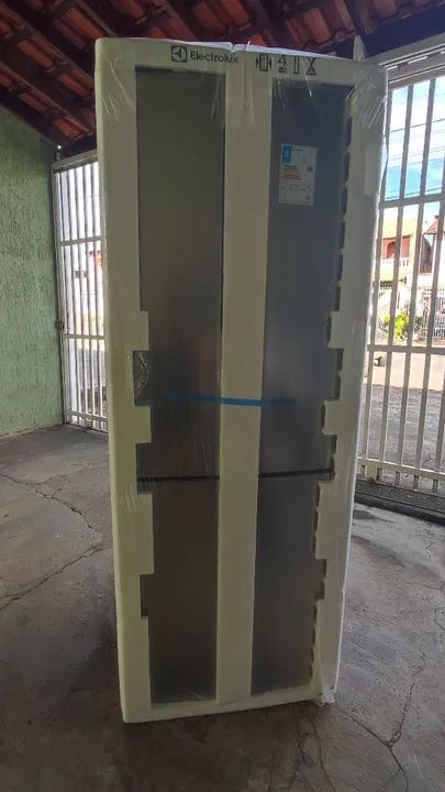 Geladeira Electrolux inox 490 litros IB7S  - Foto 4